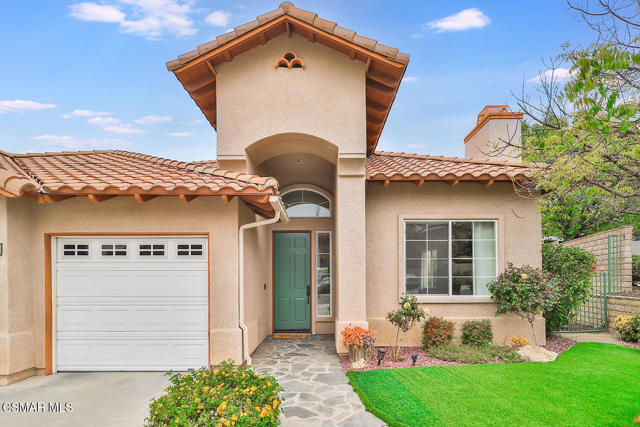 2746 Autumn Ridge Drive, Thousand Oaks CA: https://media.crmls.org/mediaz/d03d79e6-4077-4bcd-a04a-20b0ca92f63d.jpg