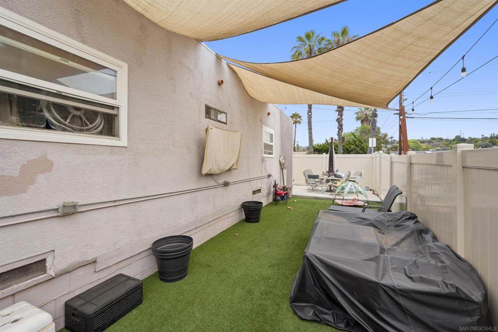 MLS #250032533SD image #32