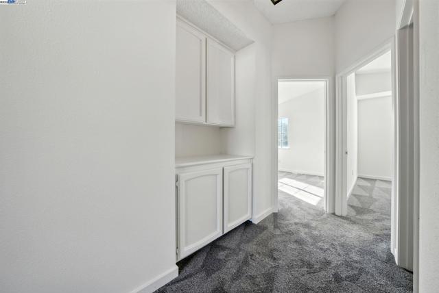 2524 Brazil Ct, Antioch CA: https://media.crmls.org/mediaz/d03ed64c-31b2-484c-818f-df8d8882d9d5.jpg
