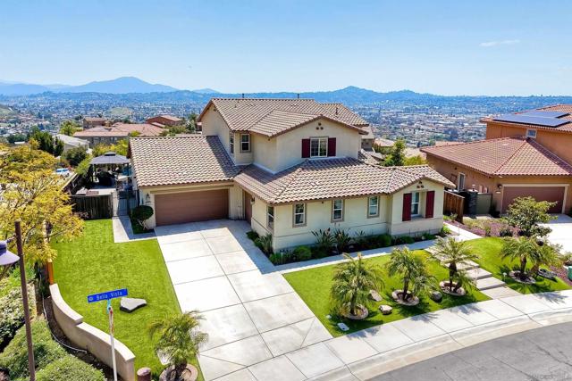 5324 Bella Vista St, Santee CA: https://media.crmls.org/mediaz/d03ef425-d4cc-48e4-a2db-130450c723cf.jpg
