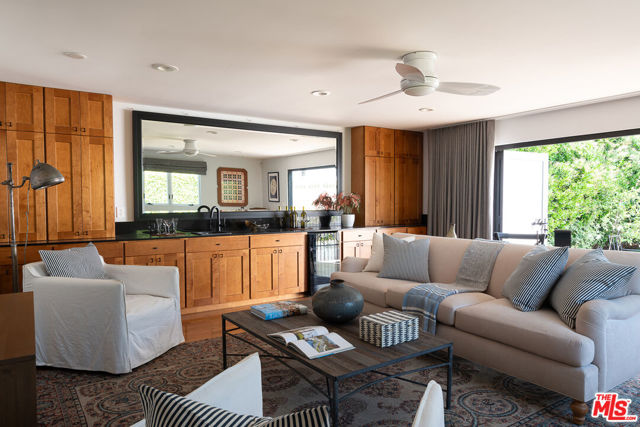 1841 Rose Villa Street, Pasadena CA: https://media.crmls.org/mediaz/d03f97b0-f07f-42dd-8d7b-ee2174a9c310.jpg