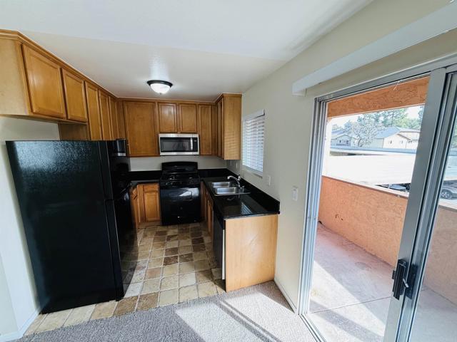 Detail Gallery Image 12 of 22 For 525 Calle Montecito #122,  Oceanside,  CA 92057 - 2 Beds | 1 Baths