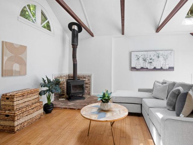 201 Lake Street, Boulder Creek CA: https://media.crmls.org/mediaz/d042caf3-65a0-476f-a936-7ddc8a7f12ae.jpg
