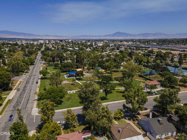 1730 Olive Street, Bakersfield CA: https://media.crmls.org/mediaz/d0432d7b-f402-4083-9b76-ae35fab44d5e.jpg