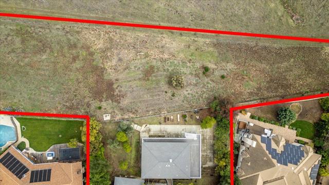 16280 Oak Canyon Drive, Morgan Hill CA: https://media.crmls.org/mediaz/d04690fe-89a9-41f4-ac9f-8f8ed36a6510.jpg