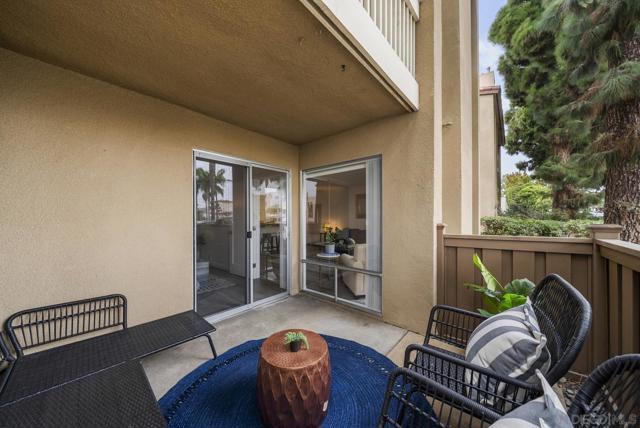 4600 Lamont Street, San Diego, California 92109, 2 Bedrooms Bedrooms, ,2 BathroomsBathrooms,Condominium,For Sale,Lamont Street,240023121SD