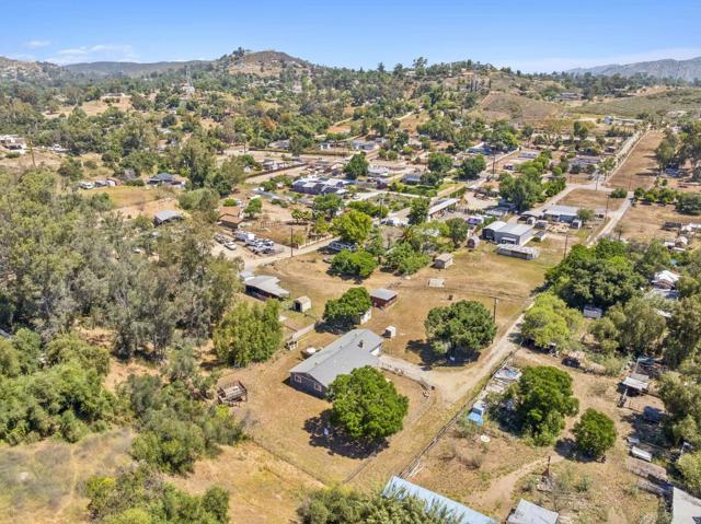 Detail Gallery Image 31 of 41 For 10684 Oak Creek, Lakeside,  CA 92040 - 3 Beds | 2 Baths
