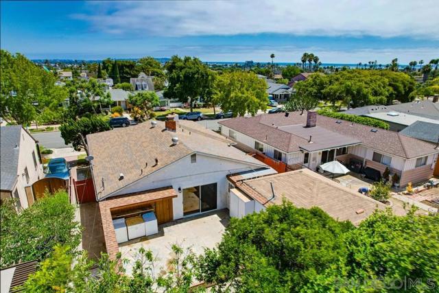 1354 Chalcedony St, San Diego CA: https://media.crmls.org/mediaz/d0491112-a774-4c76-a1fa-2965c8338926.jpg