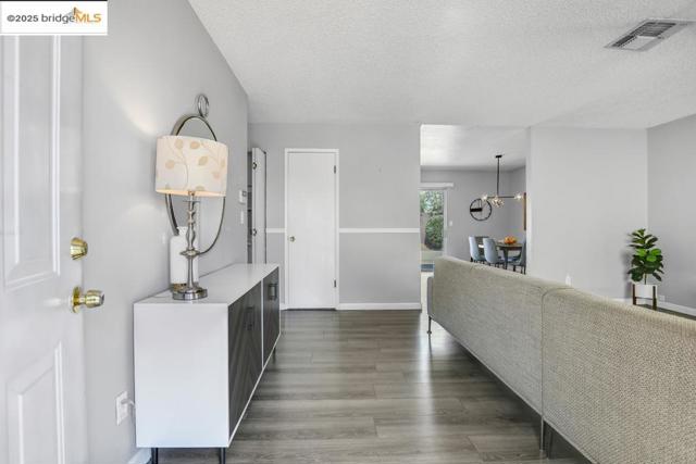 16059 Bizzibe St, Lathrop CA: https://media.crmls.org/mediaz/d049df4c-c802-4988-a36c-705facc23677.jpg