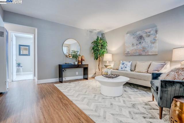 Image 13 of 16 For 2093 Mt. Diablo Street