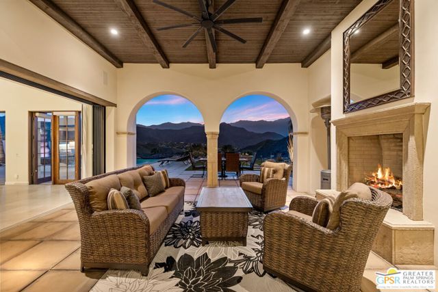 25 Santa Rosa Mountain Lane, Rancho Mirage, CA 92270