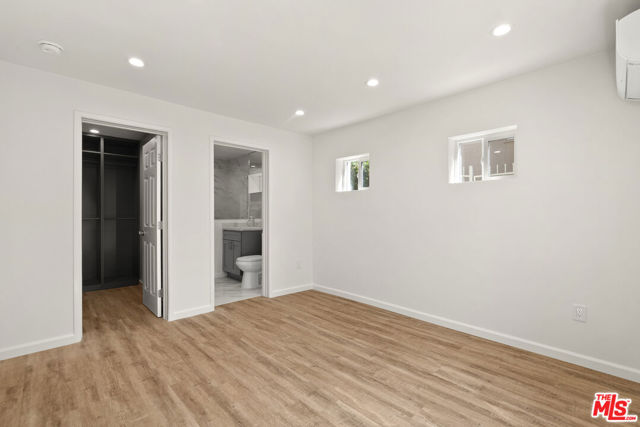 8824 Harratt Street photo 9