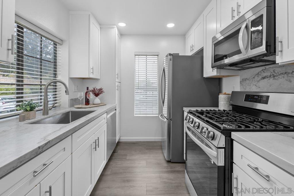 13259 Wimberly Square #257