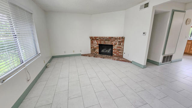 15226 Shadybend Drive, Hacienda Heights CA: https://media.crmls.org/mediaz/d04d5030-13bb-4fd8-b54b-9ac6ea78081c.jpg