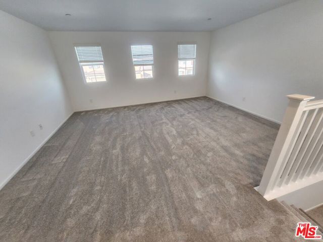 6614 Ardmore Court, Palmdale CA: https://media.crmls.org/mediaz/d04d57be-8939-4fc2-964c-039d8f6887e3.jpg