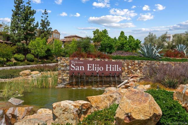 1008 Brightwood Drive., San Marcos CA: https://media.crmls.org/mediaz/d04fd6df-28ab-4ab7-b72d-fc6917ecac81.jpg