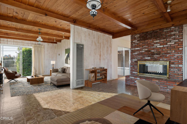 Detail Gallery Image 22 of 59 For 329 Mariposa Dr, Ventura,  CA 93001 - 4 Beds | 3 Baths