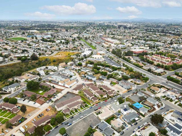 6744 6750 N Elman, San Diego CA: https://media.crmls.org/mediaz/d0510f6f-6476-491a-91e3-9f13cdd65ad9.jpg