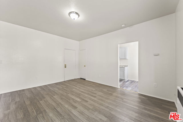 842 W 83rd Street, Los Angeles CA: https://media.crmls.org/mediaz/d0513c75-9cb6-4b19-bef3-6e8d8603b69e.jpg