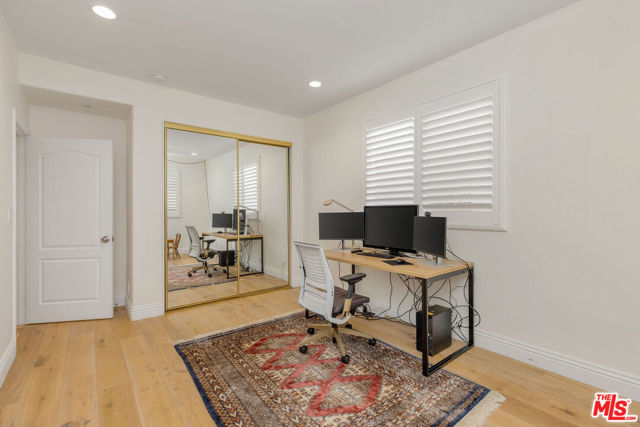 11963 Mayfield Avenue, Los Angeles CA: https://media.crmls.org/mediaz/d052401a-0e1b-49db-a533-9b88d7043095.jpg