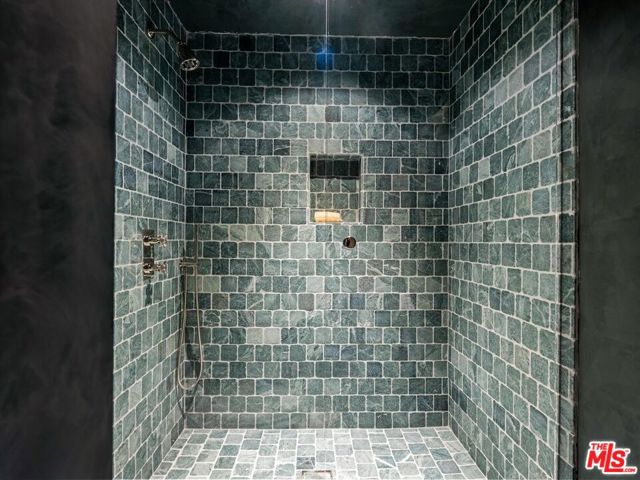 4790 Galendo Street, Woodland Hills CA: https://media.crmls.org/mediaz/d05323aa-357d-4758-b0d7-25848197161c.jpg