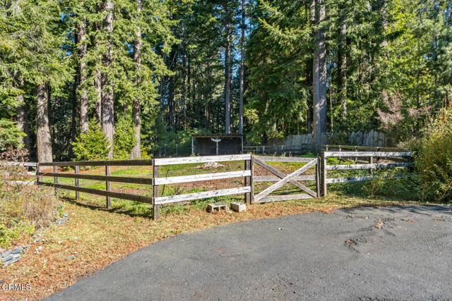 Detail Gallery Image 27 of 35 For 42560 Little River Airport Rd, Little River_1,  CA 95456 - 3 Beds | 2 Baths