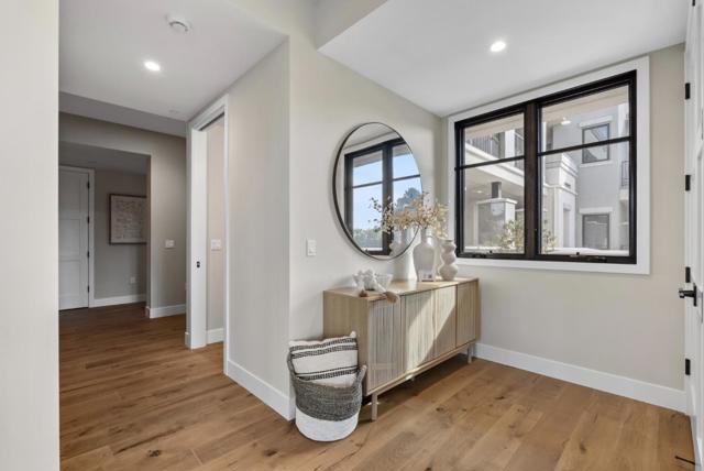 231 Hope Street, Mountain View CA: https://media.crmls.org/mediaz/d053c644-4d64-463a-aa1b-eca31624550c.jpg