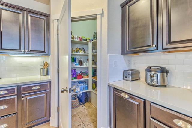 15026 Breckinridge Avenue,  CA: https://media.crmls.org/mediaz/d05656a4-8e5a-4dba-a128-bf7a6f71a63e.jpg