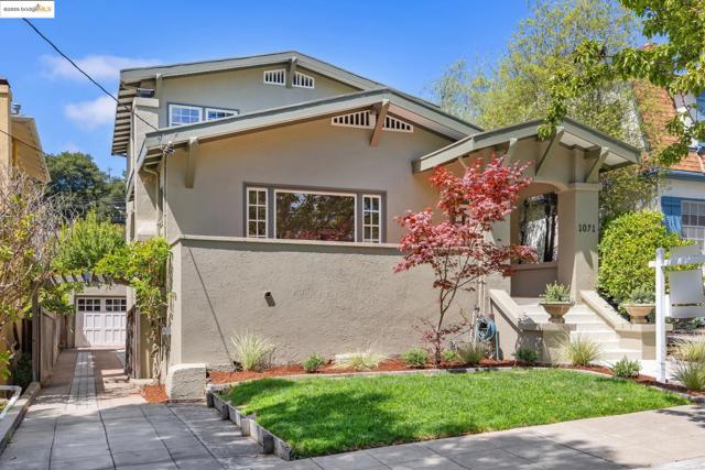 1071 Harvard Rd, Piedmont CA: https://media.crmls.org/mediaz/d056d70d-44a4-4b03-870e-6b2c6036ec72.jpg