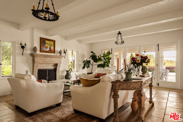 848 Picacho Lane, Santa Barbara CA: https://media.crmls.org/mediaz/d056dc7c-c912-470e-8853-833f11896c7d.jpg