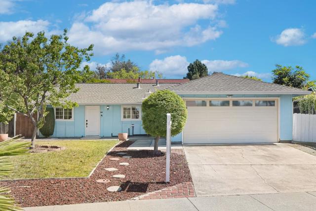 2620 San Marcos Court, San Jose CA: https://media.crmls.org/mediaz/d058a6f3-a629-4d2a-b138-ca9104e8f746.jpg