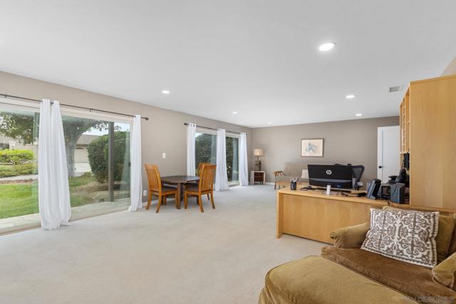 24 Via Alta Vis, Bonsall CA: https://media.crmls.org/mediaz/d058d0ea-c401-4783-a3cd-80637b5bafc8.jpg