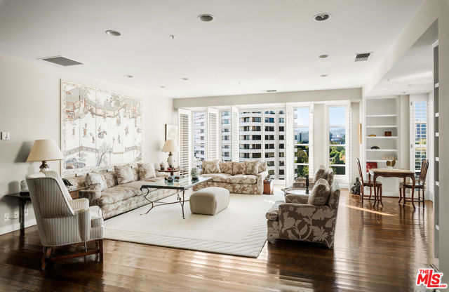 10580 Wilshire Boulevard, Los Angeles CA: https://media.crmls.org/mediaz/d0591b54-21d5-41ce-91c1-818279919ab1.jpg