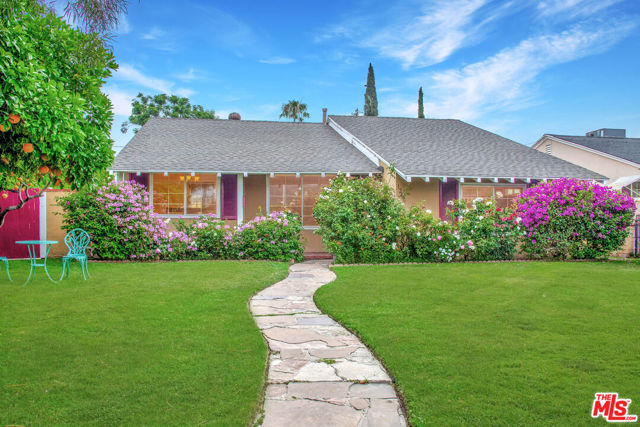 12455 Cumpston Street, Valley Village CA: https://media.crmls.org/mediaz/d05a1bf7-78cb-4b95-a7c4-3e66b523d3aa.jpg