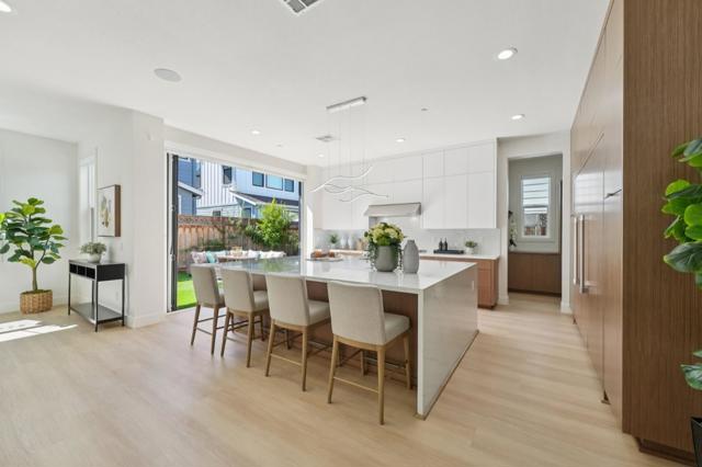 709 Vinemaple Terrace, Sunnyvale CA: https://media.crmls.org/mediaz/d05bcd6a-b183-4cf3-bd33-4c52d76878f7.jpg