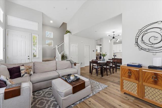 705 Otter Court, Fairfield CA: https://media.crmls.org/mediaz/d05bd33d-3574-4187-8e96-cb7e7d66d9f7.jpg