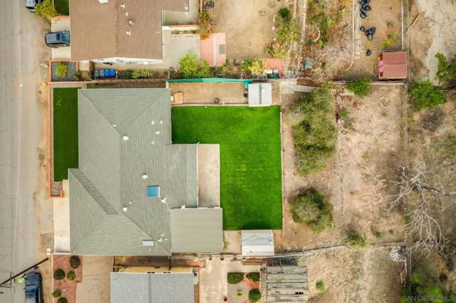 6763 Hibiscus Dr, Lemon Grove CA: https://media.crmls.org/mediaz/d05d0184-0468-4359-b6ac-ca8a639ef602.jpg