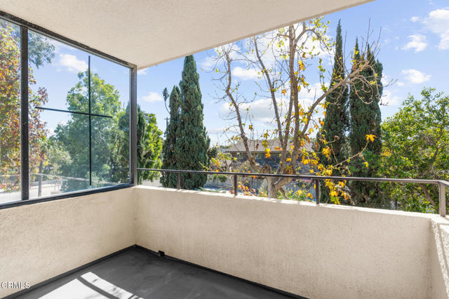 Detail Gallery Image 27 of 28 For 1000 E California Bld #204,  Pasadena,  CA 91106 - 2 Beds | 2/1 Baths