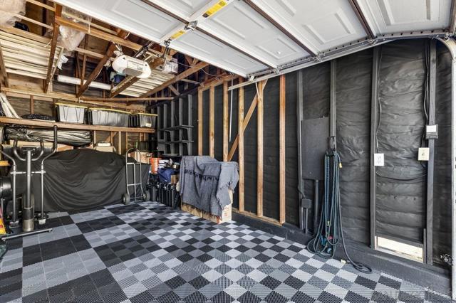 902 Caminito Madrigal, Carlsbad CA: https://media.crmls.org/mediaz/d05fd17e-7778-4cbb-adb9-b9445ac8437f.jpg