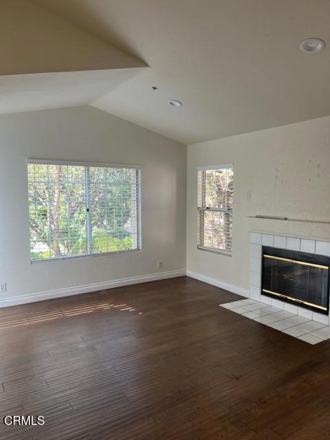 1112 Oyster Place, Oxnard CA: https://media.crmls.org/mediaz/d060243d-4795-47a9-9e94-f292bef1c505.jpg