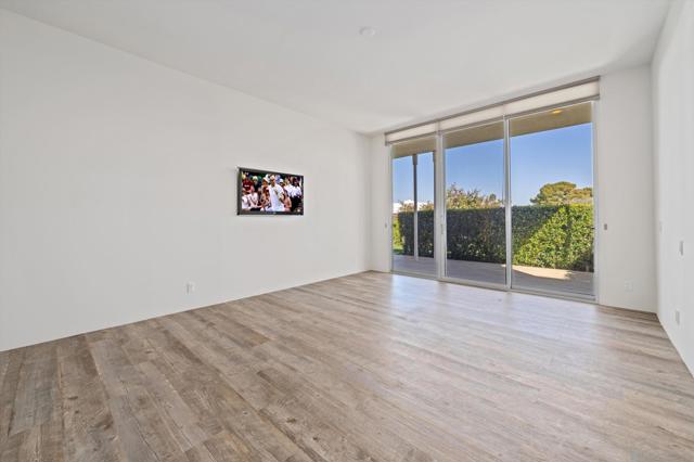 46640 Amir Drive, Palm Desert CA: https://media.crmls.org/mediaz/d060b5ae-cf69-4078-979b-ca9df5205787.jpg