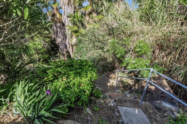 3449 Suncrest Avenue, San Jose CA: https://media.crmls.org/mediaz/d061c948-3644-4d42-8388-e8fc3de098c9.jpg