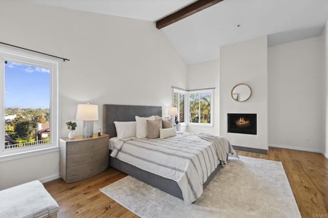 213 Via Palacio, Encinitas CA: https://media.crmls.org/mediaz/d0633068-efc7-4e91-95a5-3e59df07be65.jpg