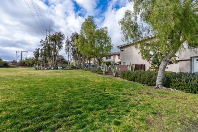 10675 Wexford St, San Diego, California 92131, 3 Bedrooms Bedrooms, ,2 BathroomsBathrooms,Townhouse,For Sale,Wexford St,250020316SD