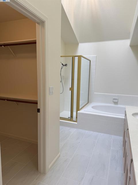 119 Heritage Park Dr, Danville CA: https://media.crmls.org/mediaz/d063802e-9c70-4634-a2b8-1ad127e5a854.jpg
