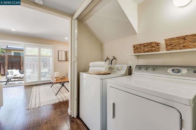 1105 Westmoreland Circle, Walnut Creek CA: https://media.crmls.org/mediaz/d0640b17-7688-41ac-89af-e978b0373526.jpg
