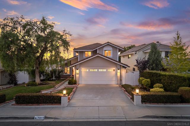 7911 Calle Posada, Carlsbad CA: https://media.crmls.org/mediaz/d064499e-dac5-488e-a23a-b6177382dfd4.jpg