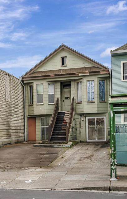 6085 MISSION Street, Daly City CA: https://media.crmls.org/mediaz/d064b31d-2020-4d33-a88a-dbff9c848adc.jpg