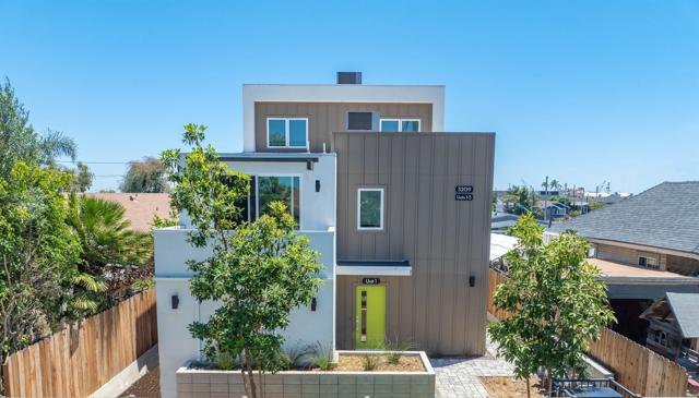 3209 L Street, San Diego CA: https://media.crmls.org/mediaz/d0651b3e-96ee-425b-bf35-7bf618935bb0.jpg
