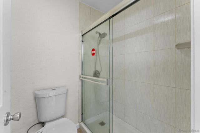 13034 Wimberly Sq, San Diego CA: https://media.crmls.org/mediaz/d0652a40-1f54-4555-9deb-28736c89f226.jpg